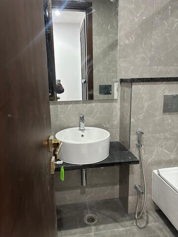 Attached Bathroom in 3 BHK Apartment at South Extension ii – for Rent