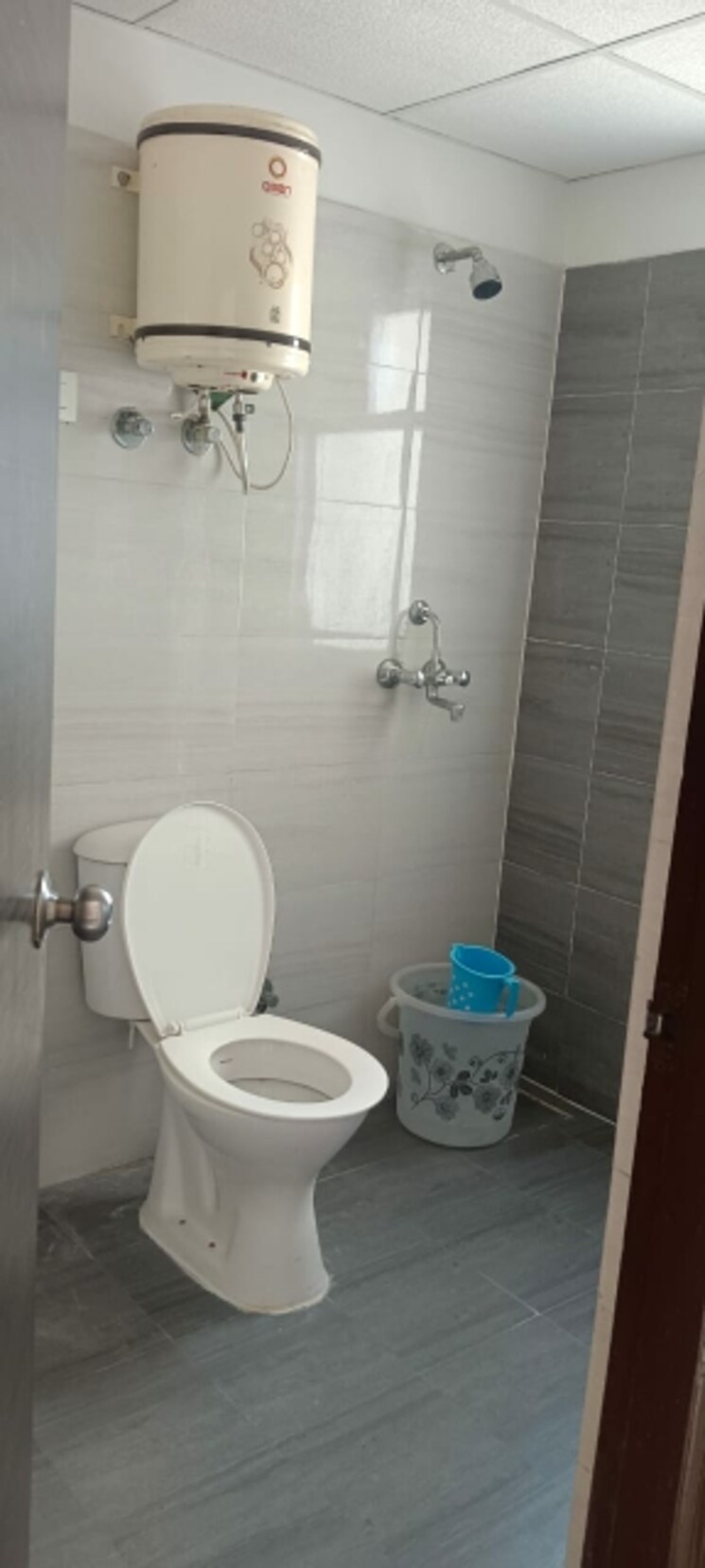 Bathroom, km-residency 2 Bedroom 1040 Sq.Ft. Apartment In Raj Nagar Extension Ghaziabad 8302727