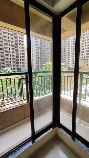 2 BHK Apartment For Sale in Raunak City Sector 4, Kalyan West