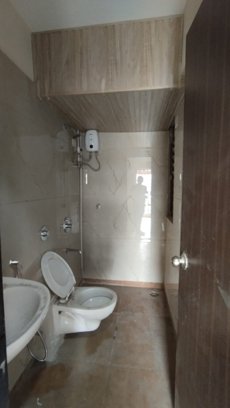 Bathroom, raunak-city-sector-4 2 Bedroom 508 Sq.Ft. Apartment In Kalyan West Thane 8302761