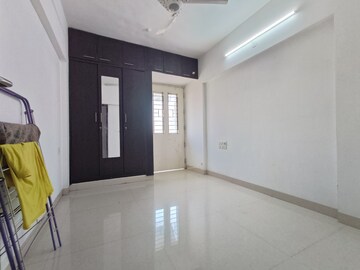 Room in 2.5 BHK Apartment at SRK Mango Nest, Sinhagad Road – for Sale