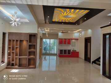 Building Lobby in 6+ BHK Independent House at Yarandahalli – for Sale