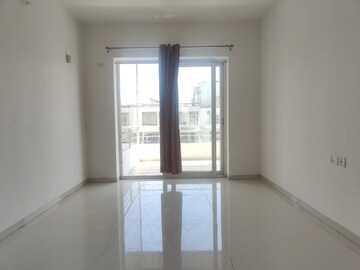 Room in 3 BHK Apartment at Rohan Mithila, Viman Nagar – for Sale