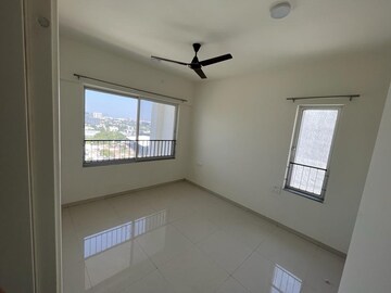 Room in 2 BHK Apartment at Godrej 24, Hinjewadi – for Rent