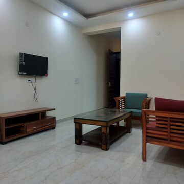 Master Plan in 2 BHK Apartment at Palm Residency Chhatarpur, Rajpur Khurd Extension – for Rent