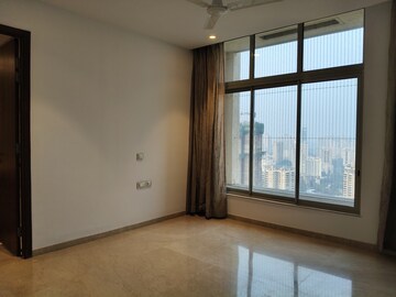 Room in 1 BHK Apartment at Hiranandani Fedora, Ghodbunder Road – for Rent