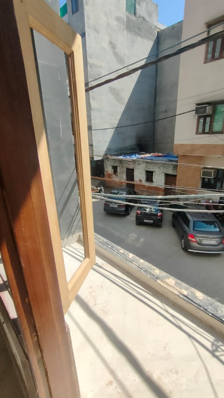 Kitchen, rohini sector 25 3 Bedroom 870 Sq.Ft. Builder Floor In Rohini Sector 25 Delhi 8302976