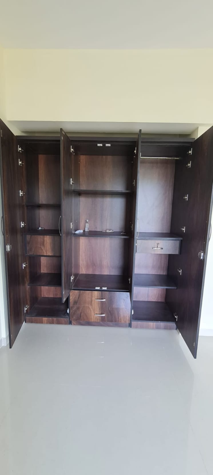 undefined, vihang-valley-phase-3 2 Bedroom 600 Sq.Ft. Apartment In Kasarvadavali Thane 8302969