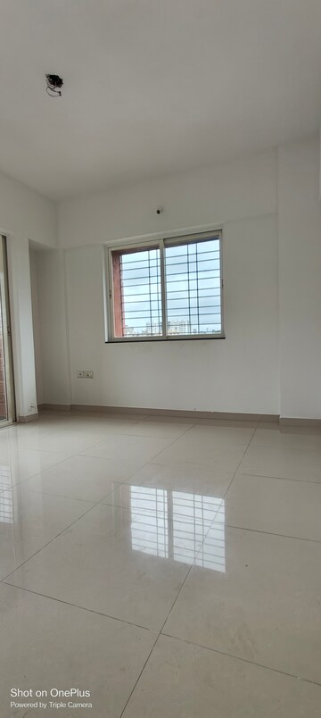 Room in 1 BHK Builder Floor at Windsor County, Ambegaon Budruk – for Rent