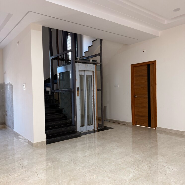 Room, maithri-enclave 5 Bedroom 6000 Sq.Ft. Villa In Shaili Gardens Hyderabad 8304788