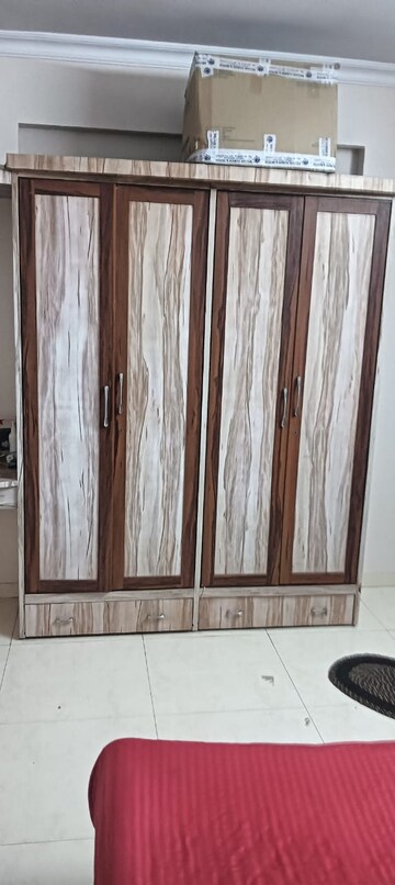 Bedroom in 2 BHK Apartment at Raj Paradise B Wing CHS Ltd, Andheri East – for Rent