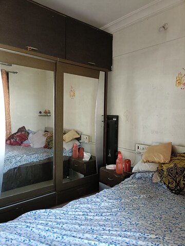 Bedroom in 2 BHK Apartment at Kopar Khairane – for Rent