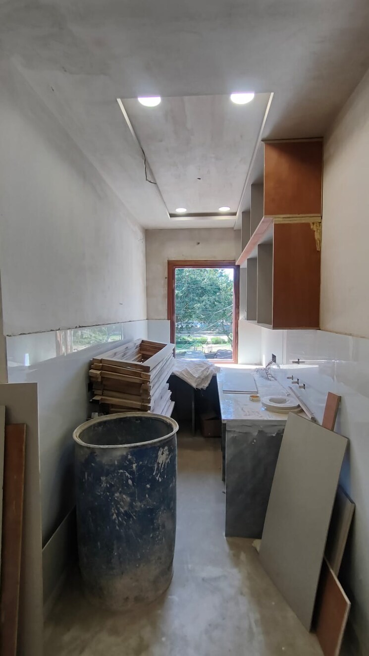 Master Bedroom, rohini sector 25 3 Bedroom 900 Sq.Ft. Builder Floor In Rohini Sector 25 Delhi 8303098