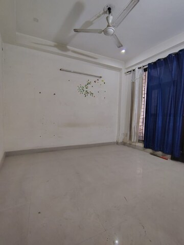Room in 1 BHK Builder Floor at Saket – for Rent