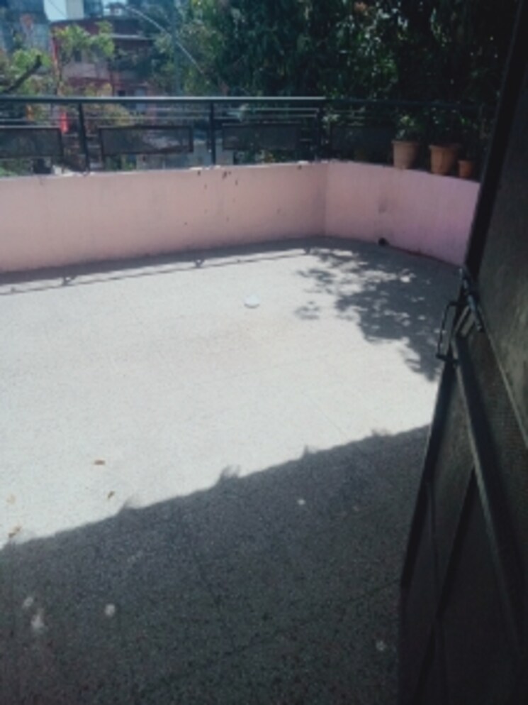 Balcony, bhabha nagar 2 Bedroom 990 Sq.Ft. Apartment In Bhabha Nagar Nashik 8303166