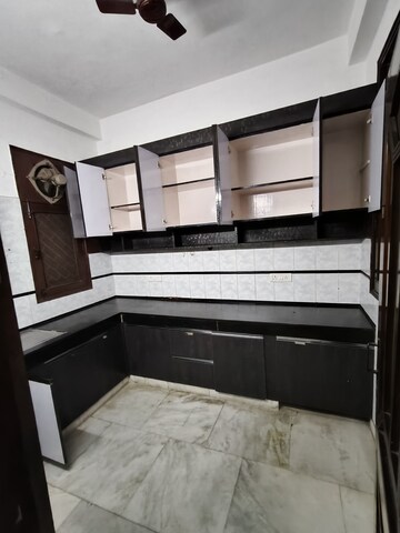 Kitchen in 1 BHK Builder Floor at Arjun Nagar – for Rent