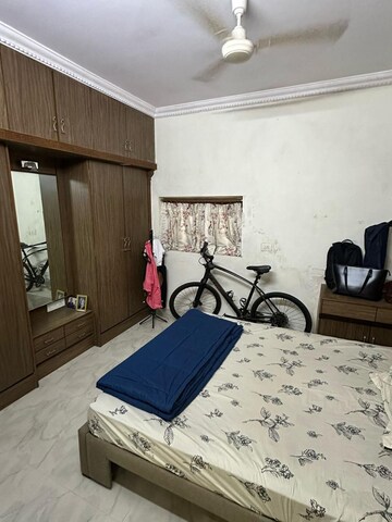 2 BHK Apartment For Rent in Dadar West