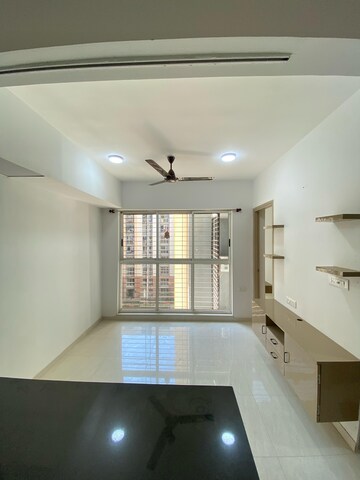 Room in 1 BHK Apartment at Lodha Golden Dream, Dombivli East – for Rent