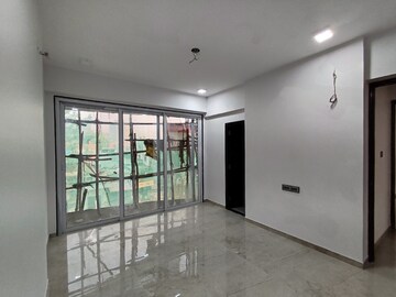 Room in 2 BHK Apartment at Dosti Eastern Bay, Wadala – for Sale