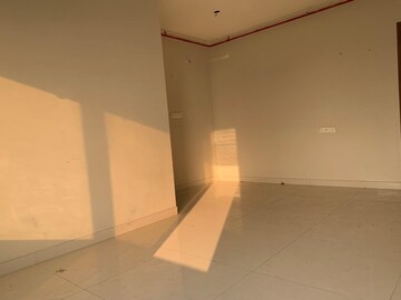 Room in 2 BHK Apartment at Shree Abhishek CHS, Kandivali West – for Sale