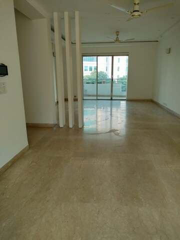 Living Room in 3 BHK Apartment at Parsvnath Exotica, Sector 53 – for Rent