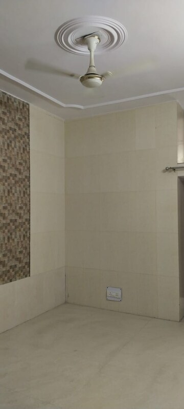 Bathroom in 2 BHK Independent House at Sector 17 – for Rent
