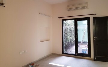 3 BHK Builder Floor For Rent in RWA Apartments Sector 52, Sector 52