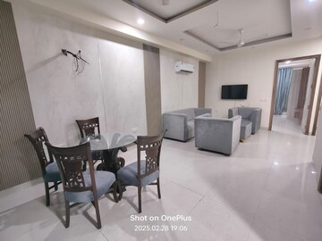 Living Room in 2 BHK Apartment at Sector 46 – for Rent