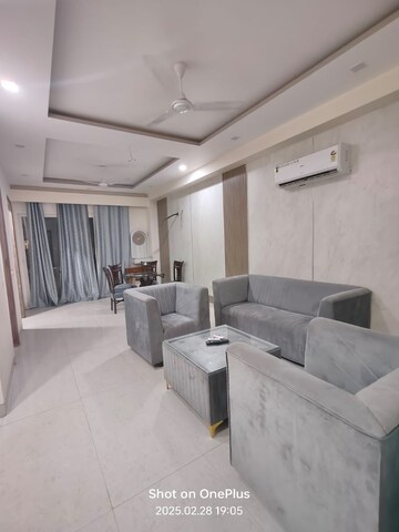Living Room in 2 BHK Apartment at Sector 46 – for Rent