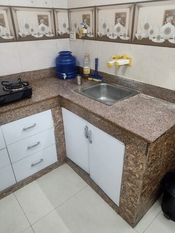 Kitchen in 1.5 BHK Independent House at Sector 15 – for Rent