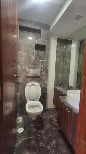 Bathroom in 4 BHK Apartment at Khar West – for Rent