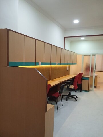  Office Space For Sale in Express Zone, Malad East