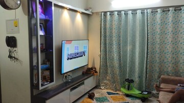 1 BHK Apartment For Rent in Lodha Amara, Kolshet Road