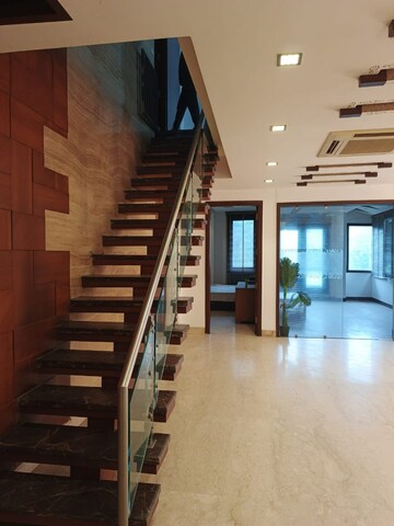 Staircase in 5 BHK Villa at DLF Atria, Dlf Phase ii – for Sale