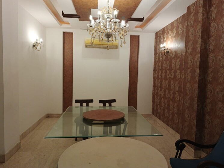 Living Room, dlf-atria 5 Bedroom 402 Sq.Yd. Villa In Dlf Phase ii Gurgaon 8303613