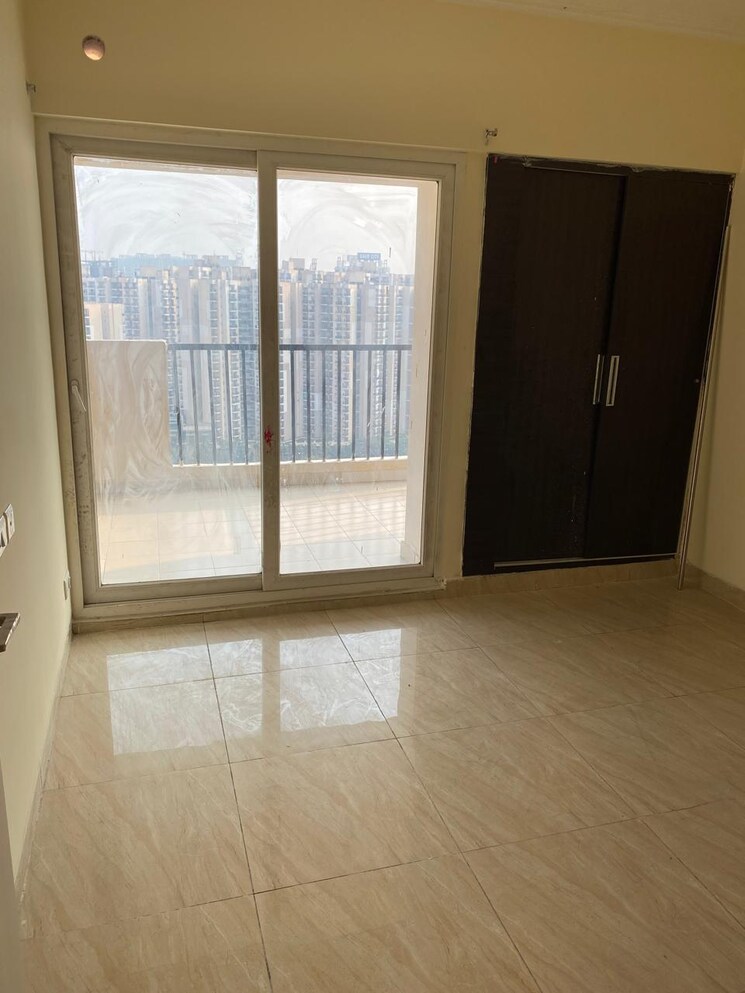 Room, panchsheel-greens-ii 2 Bedroom 1105 Sq.Ft. Apartment In Sector 16 Greater Noida Greater Noida 8303694