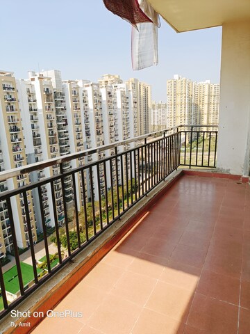 3 BHK Apartment For Rent in Panchsheel Pratistha, Sector 75
