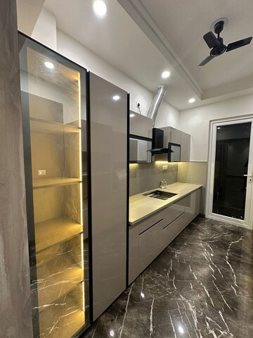 Kitchen in 3 BHK Builder Floor at Paschim Vihar – for Rent