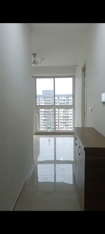 Room in 3 BHK Apartment at Tata Serein, Pokhran Road No 2 – for Rent