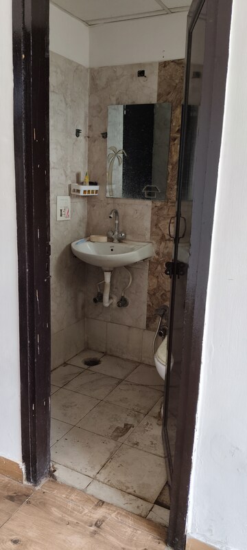 Bathroom in 1 BHK Apartment at Zeta I Greater Noida – for Rent