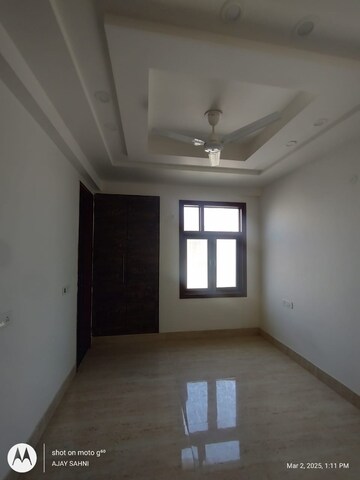 Room in 1 BHK Builder Floor at Mehrauli – for Sale