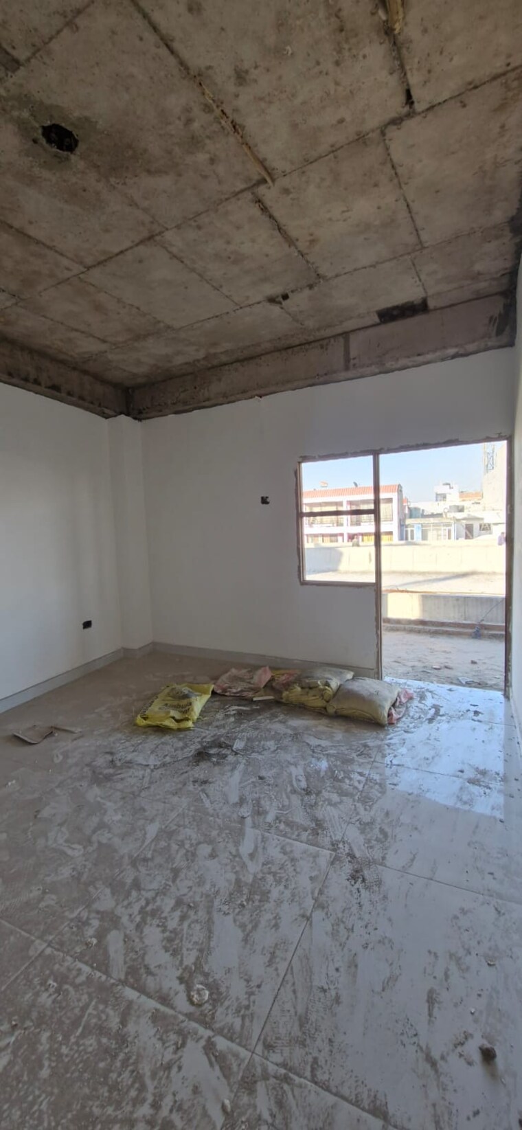 Room, salarpur 2 Bedroom 875 Sq.Ft. Builder Floor In Salarpur Noida 8303927