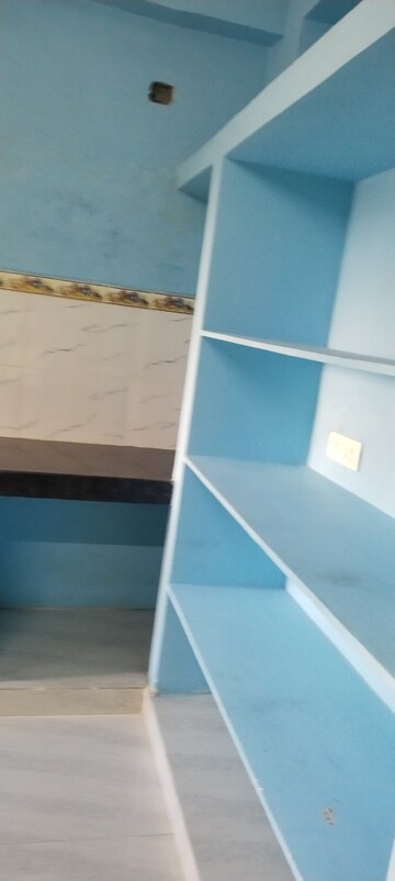 Furnished Amenities in 1 RK Independent House at Madhapur – for Rent