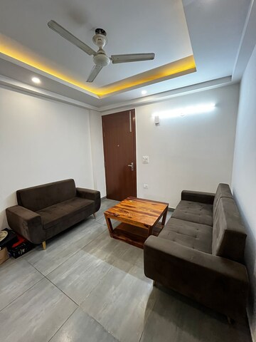 Bedroom in 1 BHK Builder Floor at Ansal Sushant Apartments, Sushant Lok I – for Rent