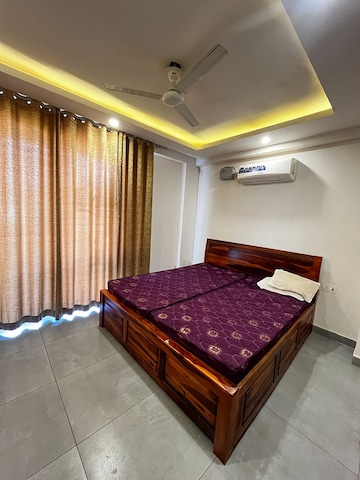 1 BHK Builder Floor For Rent in Ansal Sushant Apartments Sushant Lok I Gurgaon  8303876