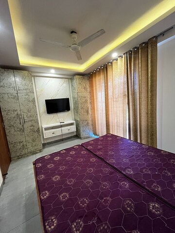 Bedroom in 1 BHK Builder Floor at Ansal Sushant Apartments, Sushant Lok I – for Rent