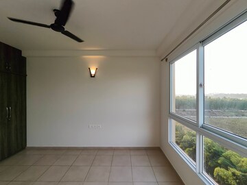 Room in 3 BHK Apartment at Bhartiya Nikoo Homes, Thanisandra Main Road – for Rent