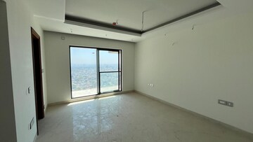 Room in 5 BHK Apartment at Aparna One, Shaikpet – for Rent