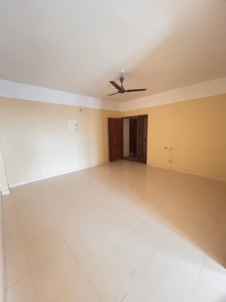 Room, ayyanthole 3 Bedroom 1179 Sq.Ft. Apartment In Ayyanthole Thrissur 8303964