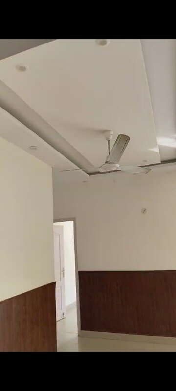 Furnished Amenities in 2 BHK Apartment at Ansal API Celebrity Gardens, Sushant Golf City – for Rent